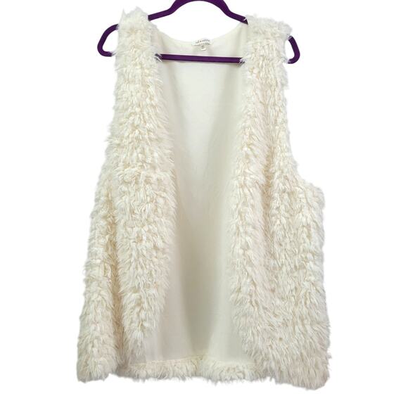 Self Esteem White Fuzzy Vest Women's Size 2X - Picture 1 of 5